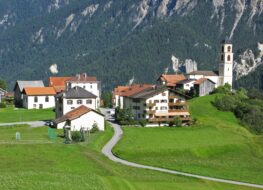 003 - Schule - Beiz - Kirche
